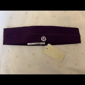 Lululemon Fly Away Tamer Headband